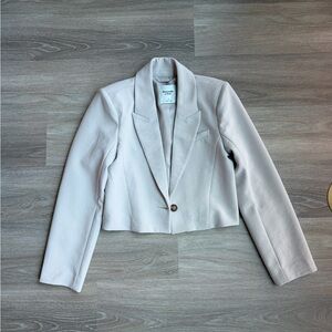 Abercrombie and Fitch Light Cream Blazer Cropped Jacket
